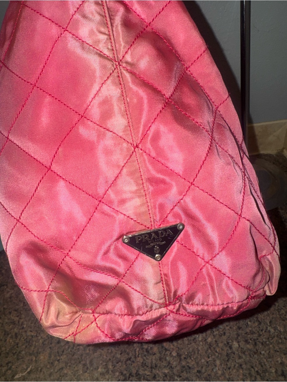 Prada pink quilted Tessuto nylon travel duffel/large tote bag AUTHENTIC🚨 AS IS - Picture 4 of 10